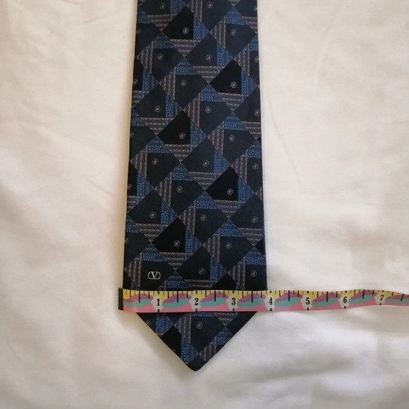 Valentino Garavani "V" Italian 100% Silk Tie with Blue and Orange Textured Print - Picture 13 of 14